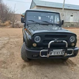 UAZ Profi 2005