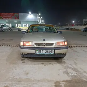 Opel Vectra 1990