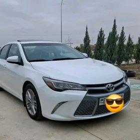 Toyota Camry 2016