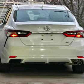 Toyota Camry 2022