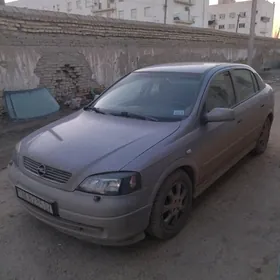Opel Astra 2003