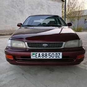 Toyota Corona 1995