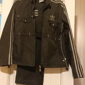 костюм спортивный