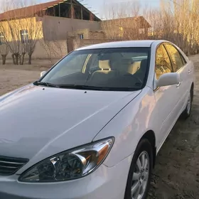 Toyota Camry 2003
