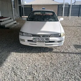 Toyota Carina 1993