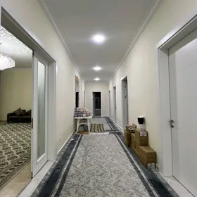 16 njy Tapgyr Elitka 3 komnat