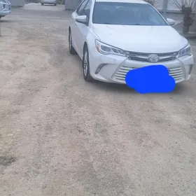 Toyota Camry 2014