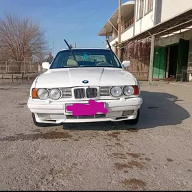 BMW 525 1991