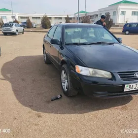 Toyota Camry 1998