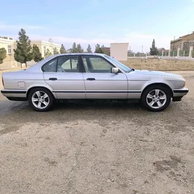 BMW 525 1993