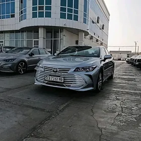 Toyota Avalon 2022