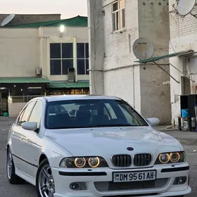 BMW E39 2002