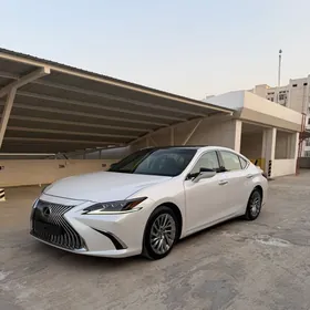 Lexus ES 350 2020