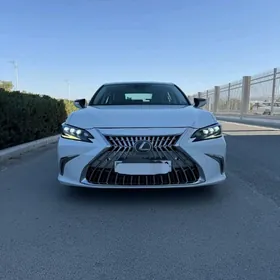Lexus ES 350 2019