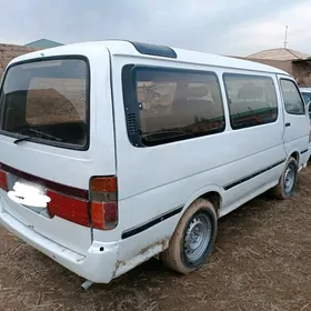 Toyota Hiace 1991