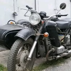Ural 4320 1987