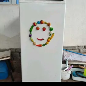 холодильник holodilnik