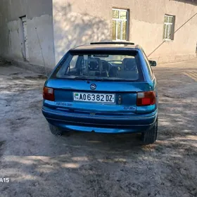 Opel Astra 1992