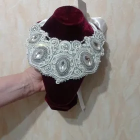 украшения///подставки под них