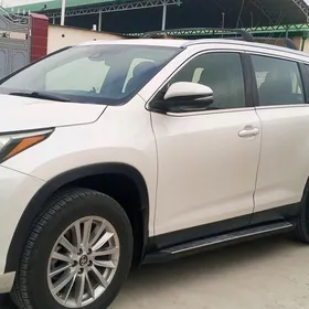 Toyota Highlander 2019