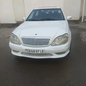 Mercedes-Benz S-Class 1999