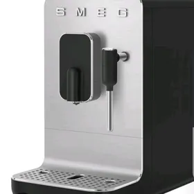 Кофемашина SMEG ITALIA