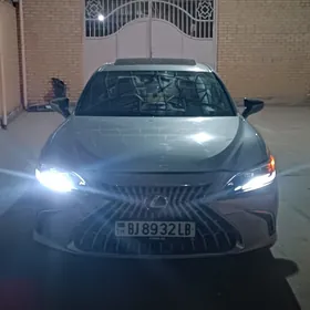 Lexus ES 350 2022