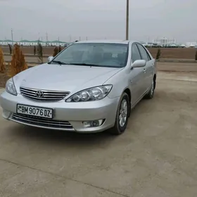 Toyota Camry 2005