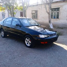 Toyota Corona 1995