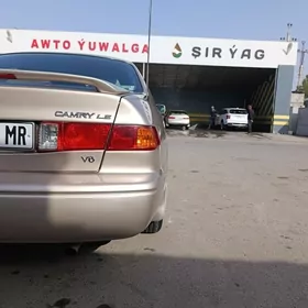 Toyota Camry 2000