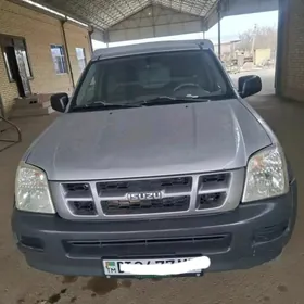 Isuzu Ascender 2003