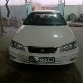 Toyota Camry 1999