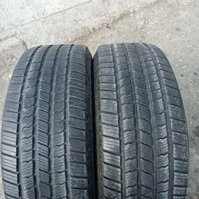 275 55 20 Michelin
