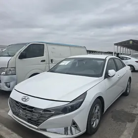 Hyundai Elantra 2021