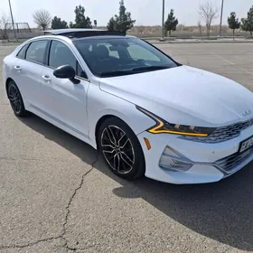 Kia K5 2022