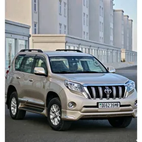 Toyota Land Cruiser Prado 2010