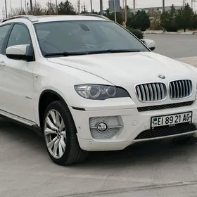 BMW X6 2011