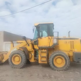 XCMG LW300F 2010