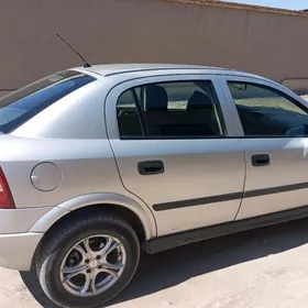 Opel Astra 1999