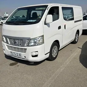 Nissan Urvan 2020