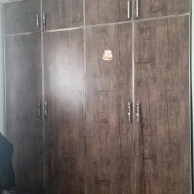 шкаф с тумбочками