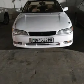 Toyota Mark II 1995