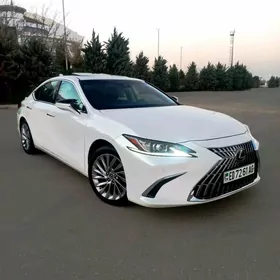 Lexus ES 350 2019