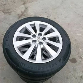 2010 karolla disge 16