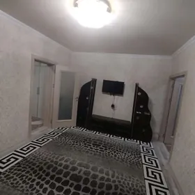 10mkr 4/4etažy 2komnat smežka