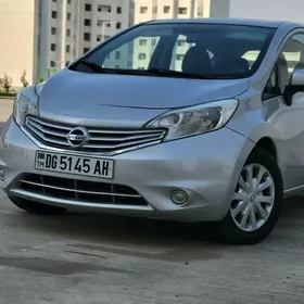 Nissan Versa Note 2014