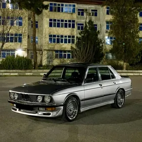BMW 530 1987