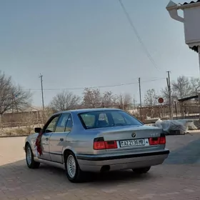 BMW 525 1993