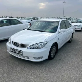 Toyota Camry 2004