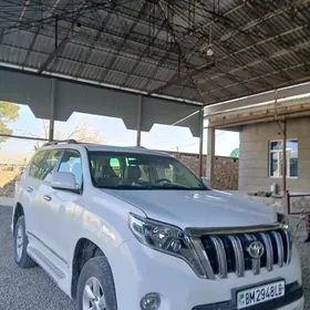Toyota Land Cruiser Prado 2011